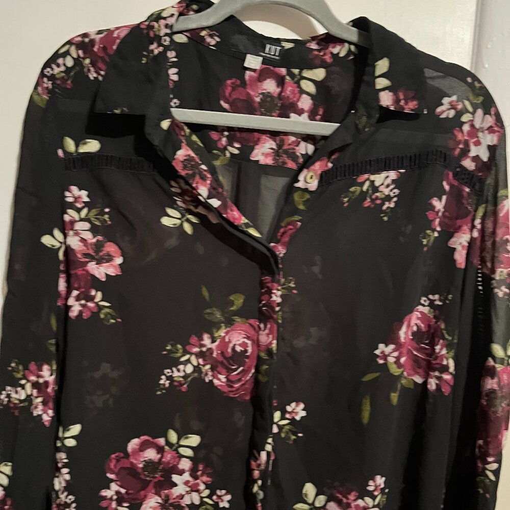 NWT KUT FROM THE KLOTH FLORAL BLOUSE SZ M